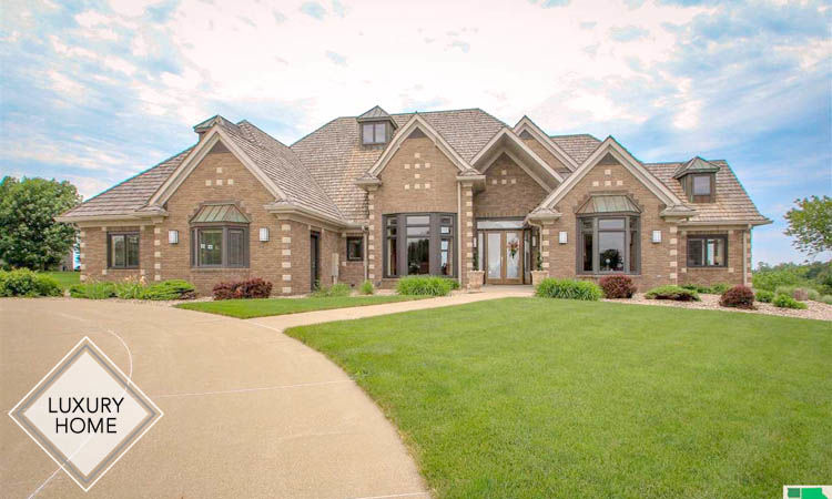 4501 Stoneridge Point, Sioux City, IA
